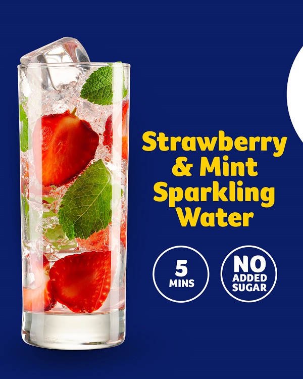 Strawberry and mint sparkling water, 5 mins, no added sugar